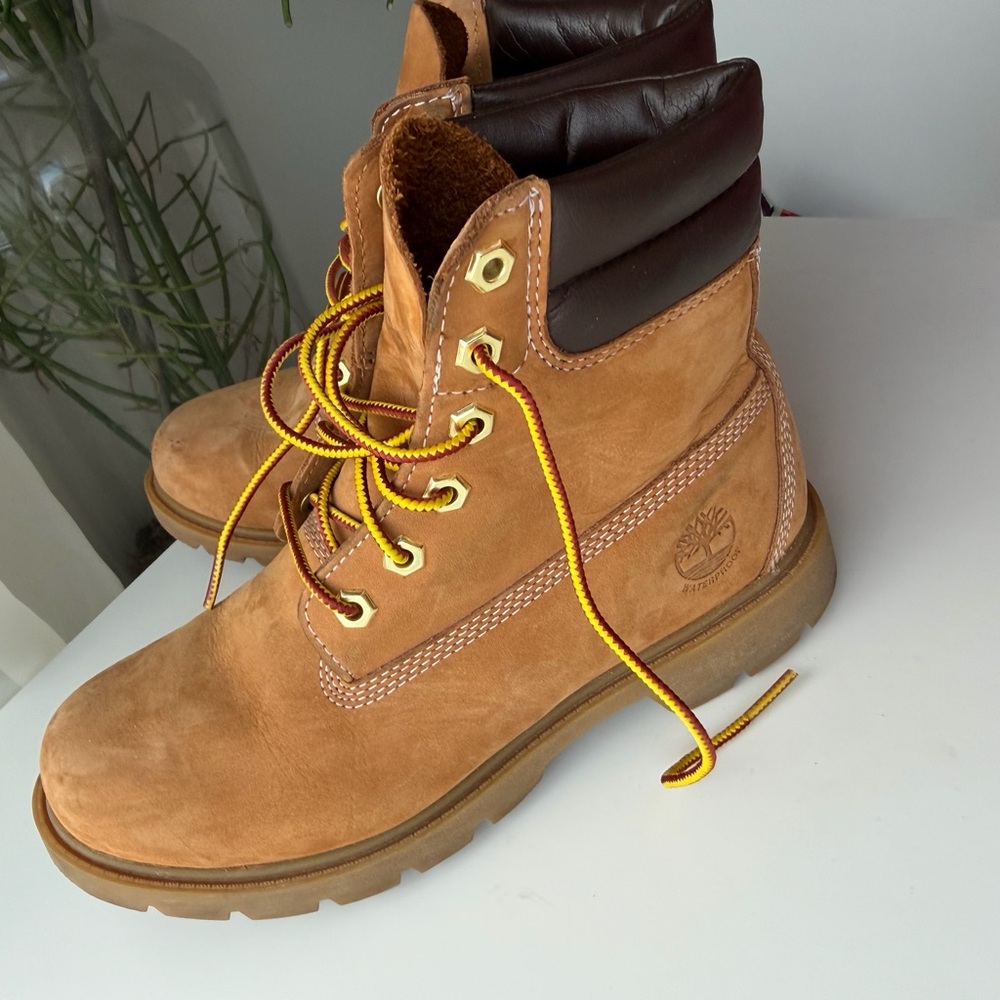 Timberland Brown Leather Boots - Picture 7 of 7